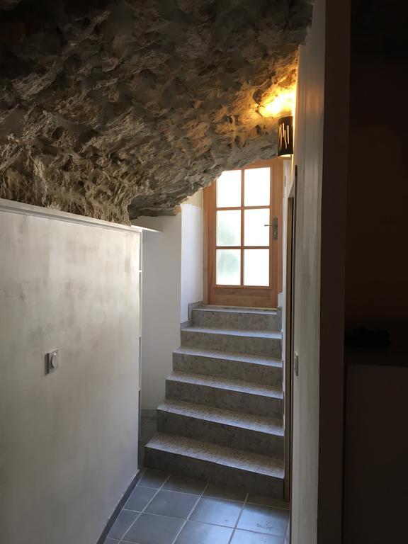 La Grotte Apartment La Garde Adhemar Luaran gambar