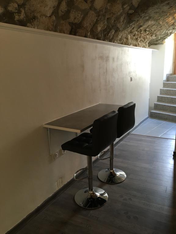 La Grotte Apartment La Garde Adhemar Luaran gambar