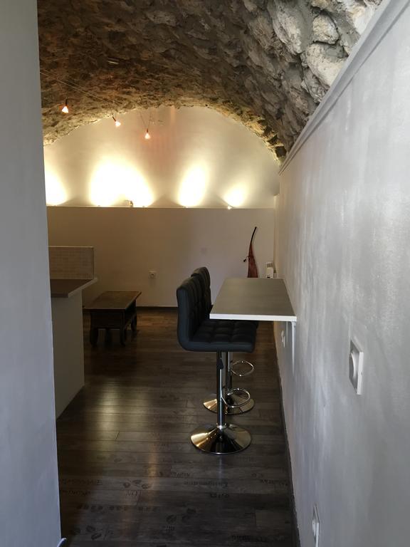 La Grotte Apartment La Garde Adhemar Luaran gambar